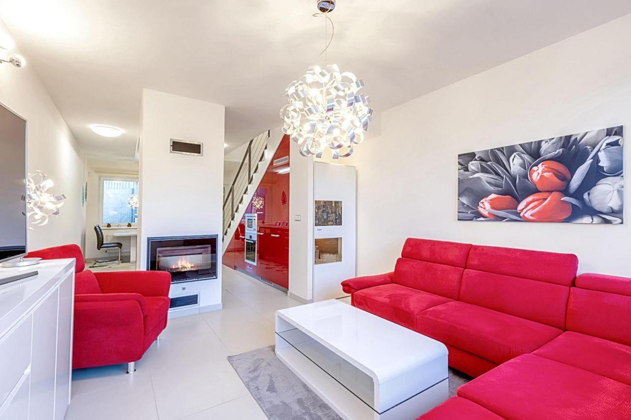 Miky Apartman Klinovec Garden โลชนา โปด กลิโนฟเซม ภายนอก รูปภาพ